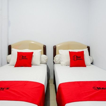 Reddoorz @ Hotel Bravo Pantai Kamali Bau Bau Baubau Екстер'єр фото